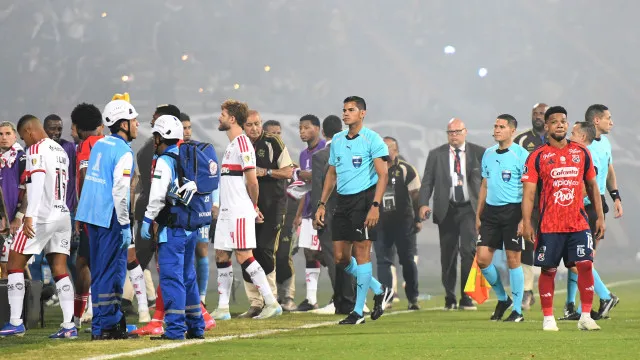 caos-na-libertadores:-flamengo-pode-ganhar-3-pontos-apos-jogo-cancelado