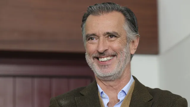 “governos-tem-de-deixar-de-ter-esta-mania-de-gerir-condominios”