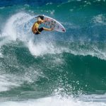 cinco-brasileiros-avancam-as-oitavas-da-etapa-de-saquarema-da-wsl