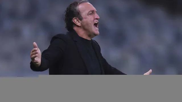 cuca-reprova-briga-de-neymar-e-robinho-jr.:-‘o-unico-que-perde-com-isso-e-o-santos’