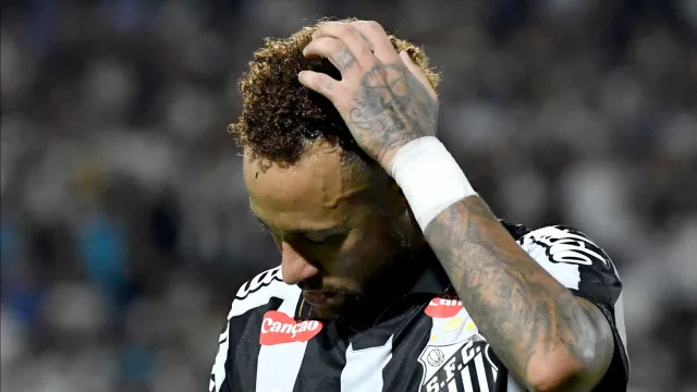 neymar-quebra-silencio-sobre-desentendimento-com-robinho-jr:-“do-futebol”