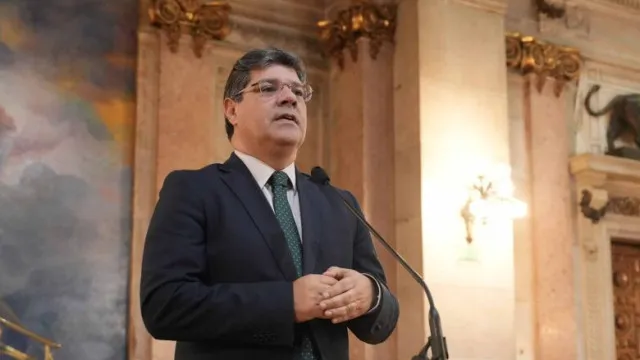 tempestades?-ps-acusa-governo-de-se-“esconder-atras-de-autarquias”