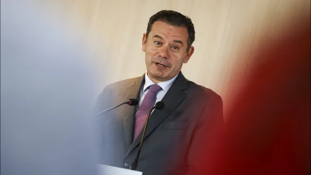 montenegro-diz-que-governo-“nao-vai-desistir”-de-objetivos-da-lei-laboral