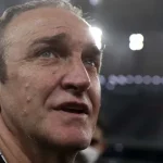cuca-pede-e-santos-deve-buscar-reforcos-durante-a-copa-do-mundo