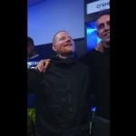 acionista,-ed-sheeran-celebra-retorno-de-clube-a-premier-league