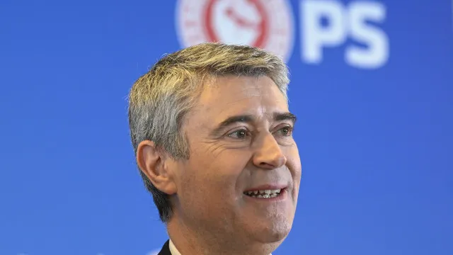 carneiro-diz-que-“a-politica-social-do-governo-falhou-de-forma-abrupta”