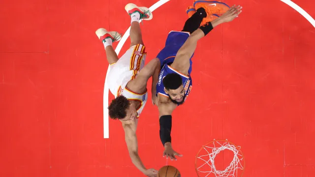 com-recorde,-knicks-massacram-hawks-e-avancam-as-semifinais;-timberwolves-tambem-se-classificam