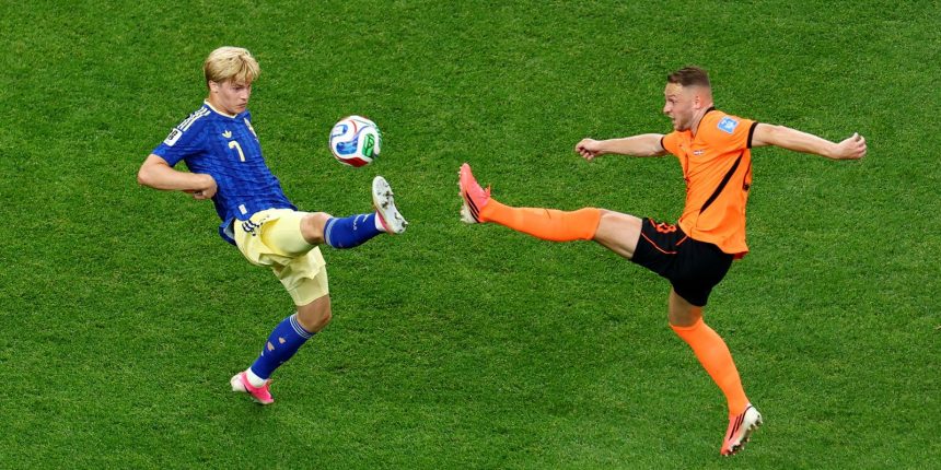 holanda-atropela-suecia-por-5-a-1-e-mostra-forca-no-grupo-f