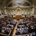parlamento-unanime:-transportes-vao-ser-gratuitos-para-ex-combatentes