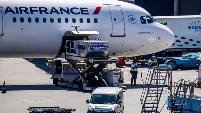 air-france-klm-reforca-interesse-na-tap-e-admite-analisar-easyjet
