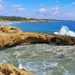 tragedia-em-espanha.-adolescentes-morrem-apos-acidente-numa-praia