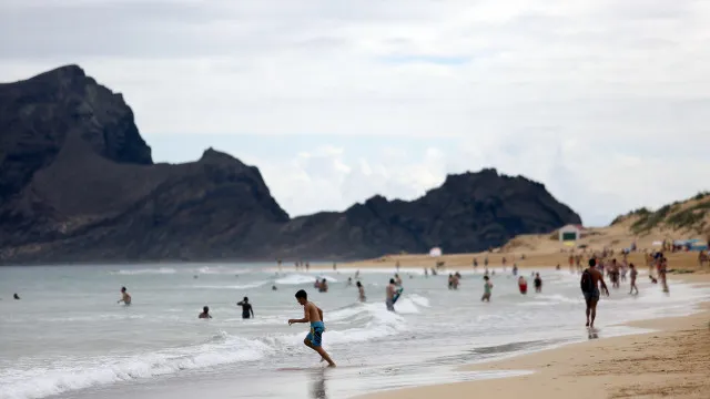 porto-santo-refreia-construcao-de-novos-hoteis:-“ilha-que-tem-limites”