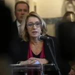 “psu-nao-se-limita-a-garantir-minimos”:-ministra-admite-“melhorias”