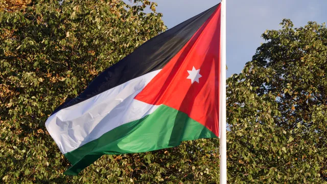 jordania-executa-seis-homens-e-poe-fim-a-anos-sem-aplicar-pena-de-morte