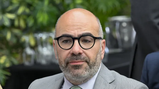 ministro-lanca-repto-para-projeto-“cidade-dos-livros”-no-barreiro