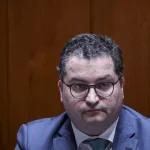 governo:-psu-“e-incentivo-ao-trabalho”-e-evita-“desperdicar-mao-de-obra”