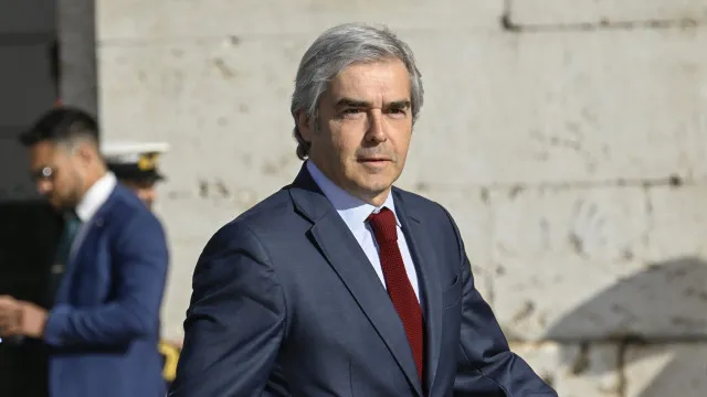 partidos-felicitam-melo,-mas-criticam-discurso:-“prova-de-vida-do-cds”