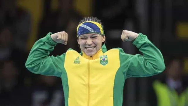 bia-ferreira-leva-ouro-na-copa-do-mundo-em-retorno-ao-boxe-olimpico