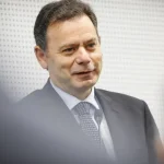 montenegro-vai-entregar-terceira-mocao-de-estrategia-a-lideranca-do-psd