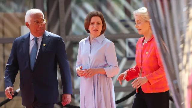 cimeira-ue-reino-unido-adiada-apos-demissao-de-keir-starmer
