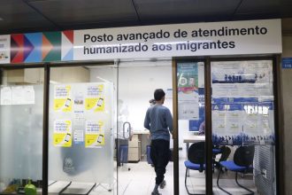 cubanos-superam-venezuelanos-em-pedidos-de-refugio-no-brasil-em-2025