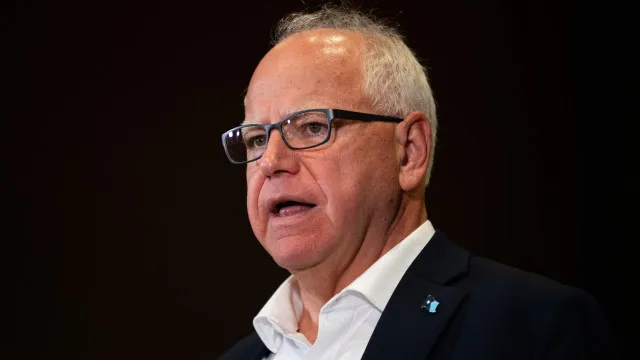 juiz-bloqueia-intimacoes-do-governo-de-trump-a-governador-do-minnesota