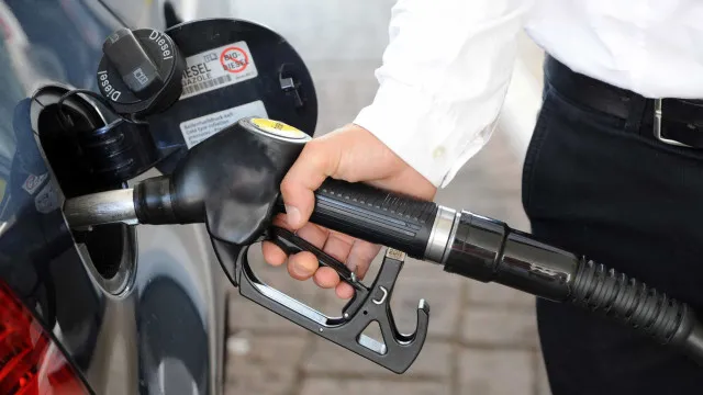 erse:-preco-medio-semanal-desce-mais-para-o-gasoleo-do-que-para-gasolina
