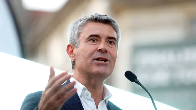iva-na-restauracao:-lider-do-ps-apela-que-montenegro-clarifique-posicao