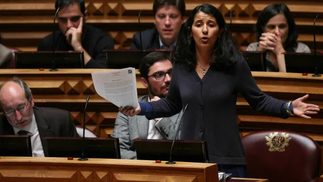 pcp-propoe-comissao-de-inquerito-sobre-uso-dos-eua-da-base-das-lajes