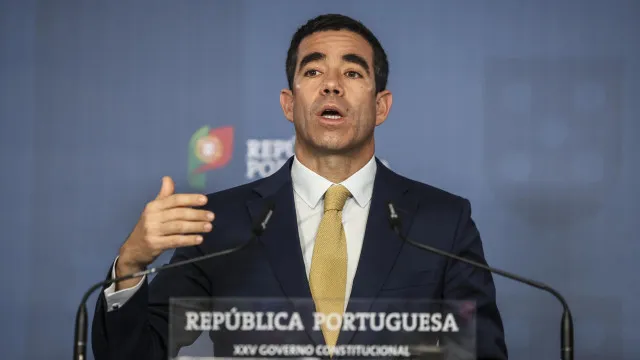 governo-apoia-com-500-mil-euros-reconstrucao-de-equipamentos-de-radios