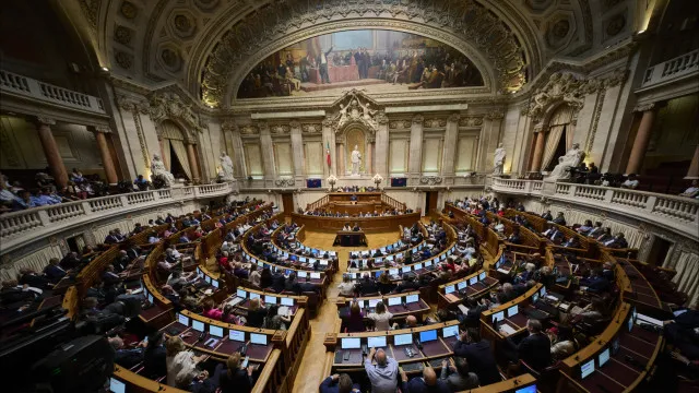 il-quer-discutir-lei-laboral,-mas-esquerda-insiste-nas-criticas
