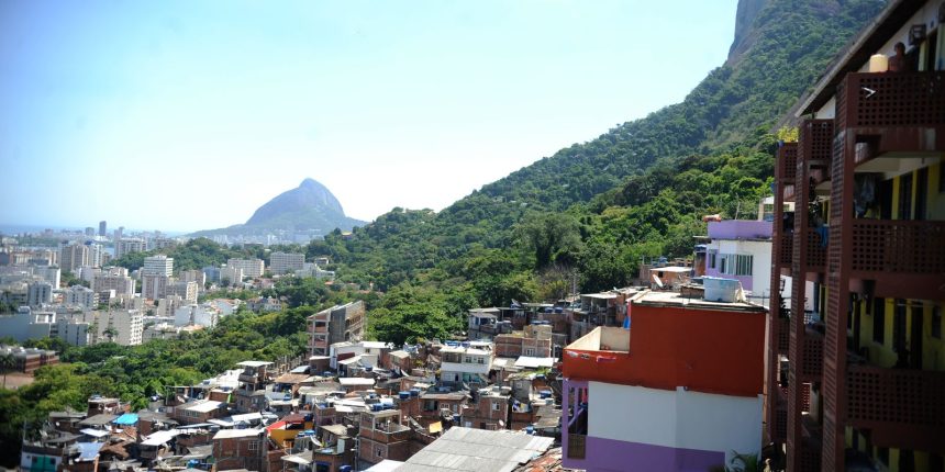 operacao-na-zona-sul-do-rio-tem-6-presos-e-homem-baleado-em-onibus