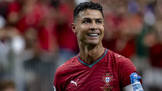 cristiano-ronaldo-faz-dois-gols-e-portugal-vence-o-uzbequistao-por-5×0