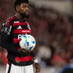 flamengo-recebe-proposta-de-mais-de-r$-50-milhoes-por-emerson-royal