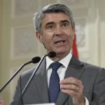 ps-aprova-psu-se-governo-“deixar-cair-a-sua-desumanidade”,-diz-carneiro
