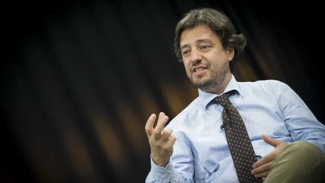 pacto-na-saude?-“e-uma-jogada-extremamente-arriscada-do-presidente”