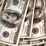 dolar-sobe-para-r$-5,18-e-atinge-maior-valor-desde-fim-de-marco