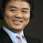 presidente-da-jd.com-preve-substituicao-de-700-mil-estafetas-por-robos