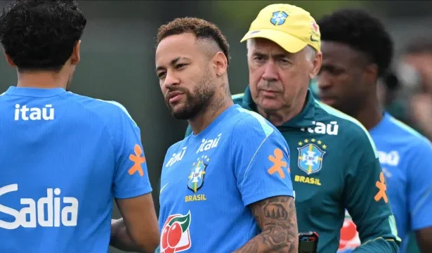 ancelotti-prepara-mudancas-e-define-estrategia-para-neymar;-entenda