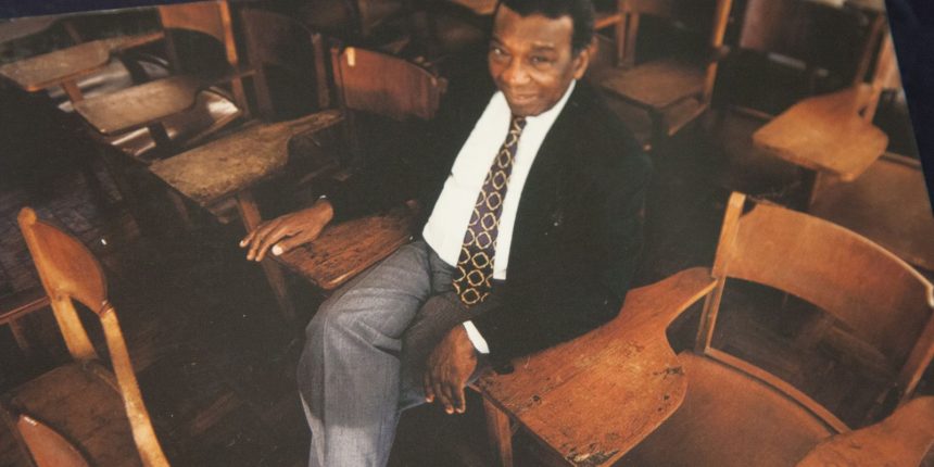 acervo-da-usp-revela-novas-faces-do-pensador-negro-milton-santos