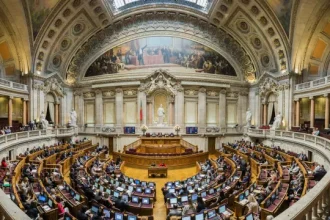 parlamento-aprova-novo-regime-juridico-para-o-ensino-superior