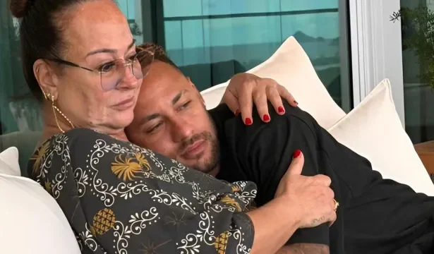 mae-de-neymar-manda-recado-antes-da-possivel-estreia-do-filho-na-copa