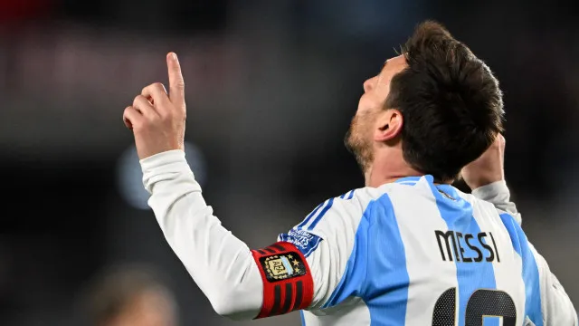 ‘nao-posso-pedir-mais-nada’:-messi-chega-aos-39-satisfeito,-mas-ainda-com-ambicao