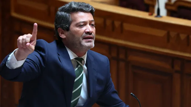 ventura-diz-que-governo-prefere-“fazer-ps-voltar-atras-na-palavra”-na-psu
