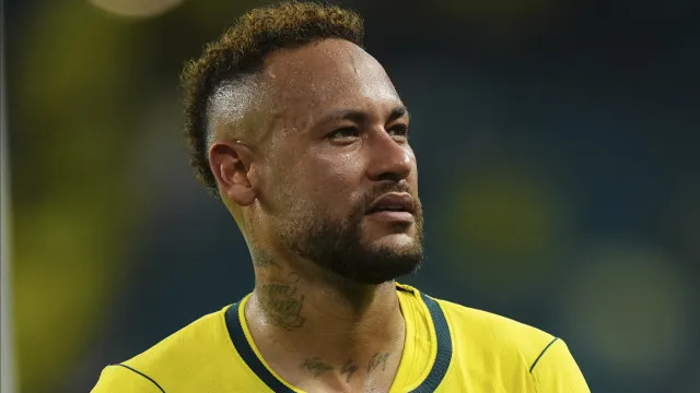neymar-chora-apos-voltar-a-jogar-pela-selecao:-‘foram-longos-dias’