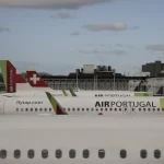tap:-voos-podem-ser-alterados.-tripulacao-retida-em-caracas-esta-“bem”