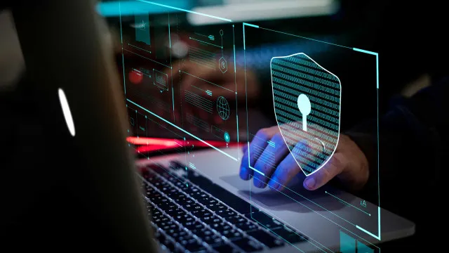 montenegro-detem-‘hacker’-ligado-ao-irao-e-procurado-pelos-eua