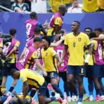 equador-vence-alemanha-de-virada-e-carimba-vaga-no-mata-mata-da-copa