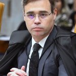 mendonca-suspende-multas-de-norma-sobre-saude-mental-no-trabalho