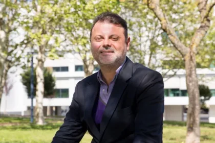 ps-confirma-novo-processo-de-expulsao-de-daniel-adriao-apos-decisao-do-tc